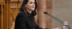 Tổng thống đắc cử Hungary Katalin Novak tuyên thệ tại Quốc hội.